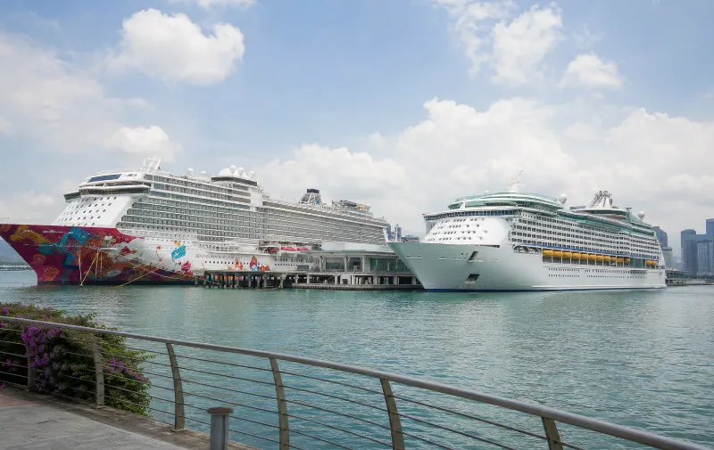 Genting Dream and Royal Caribbean Navigator of the Seas compared for Singapore cruises