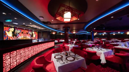 Silk Road Cantonese dinner theatre Genting Dream